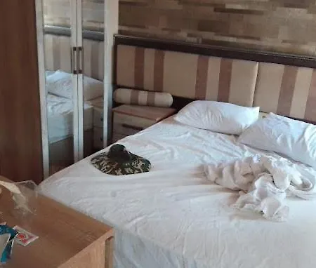 Saray Szálloda İzmir
