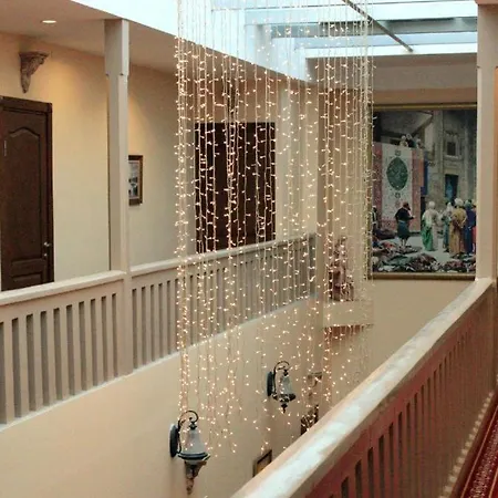 Hotel Saray
